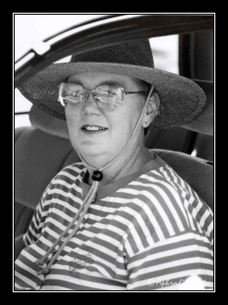 13 USA portraits - Housewife
